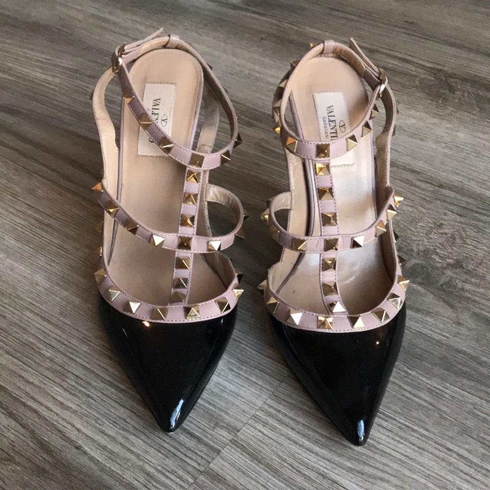 COPY - Valentino Garavani Rockstud stilettos